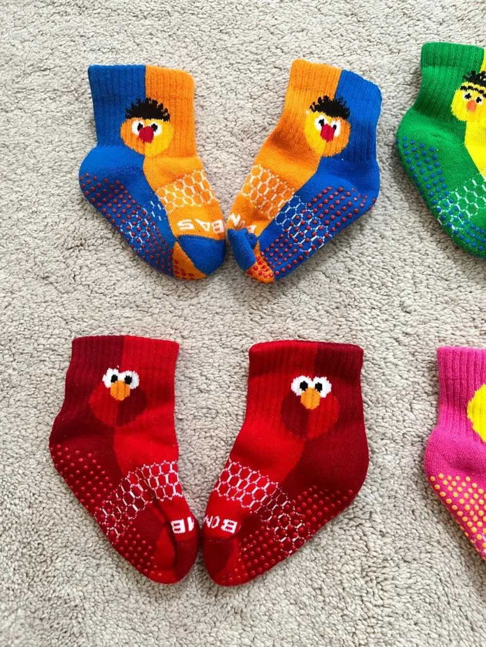 Bombas lot pairs